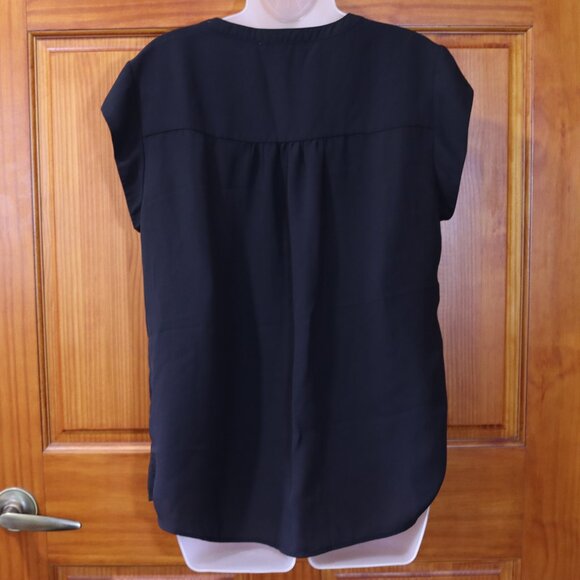 Daniel Rainn Black Cap Sleeve Button And Eyelet Blouse LG - Picture 7 of 12